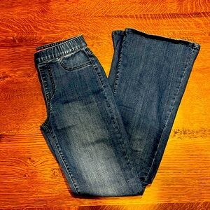 ❤️GUESS FLARE JEGGINGS SIZE XS❤️